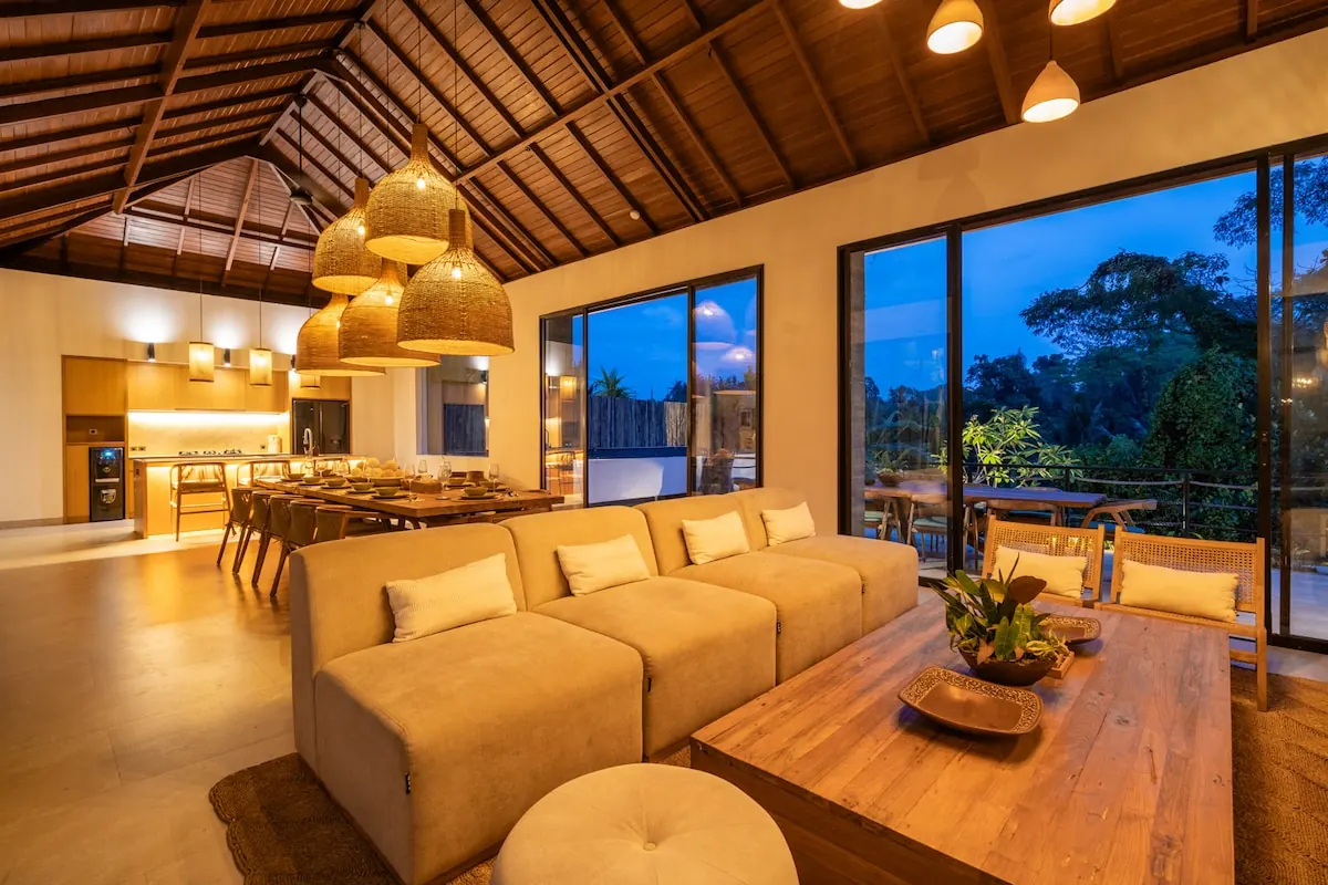 6 BR Glass Tropical Garden Residence Ubud — 6BR Residence Rental in Ubud — image 15