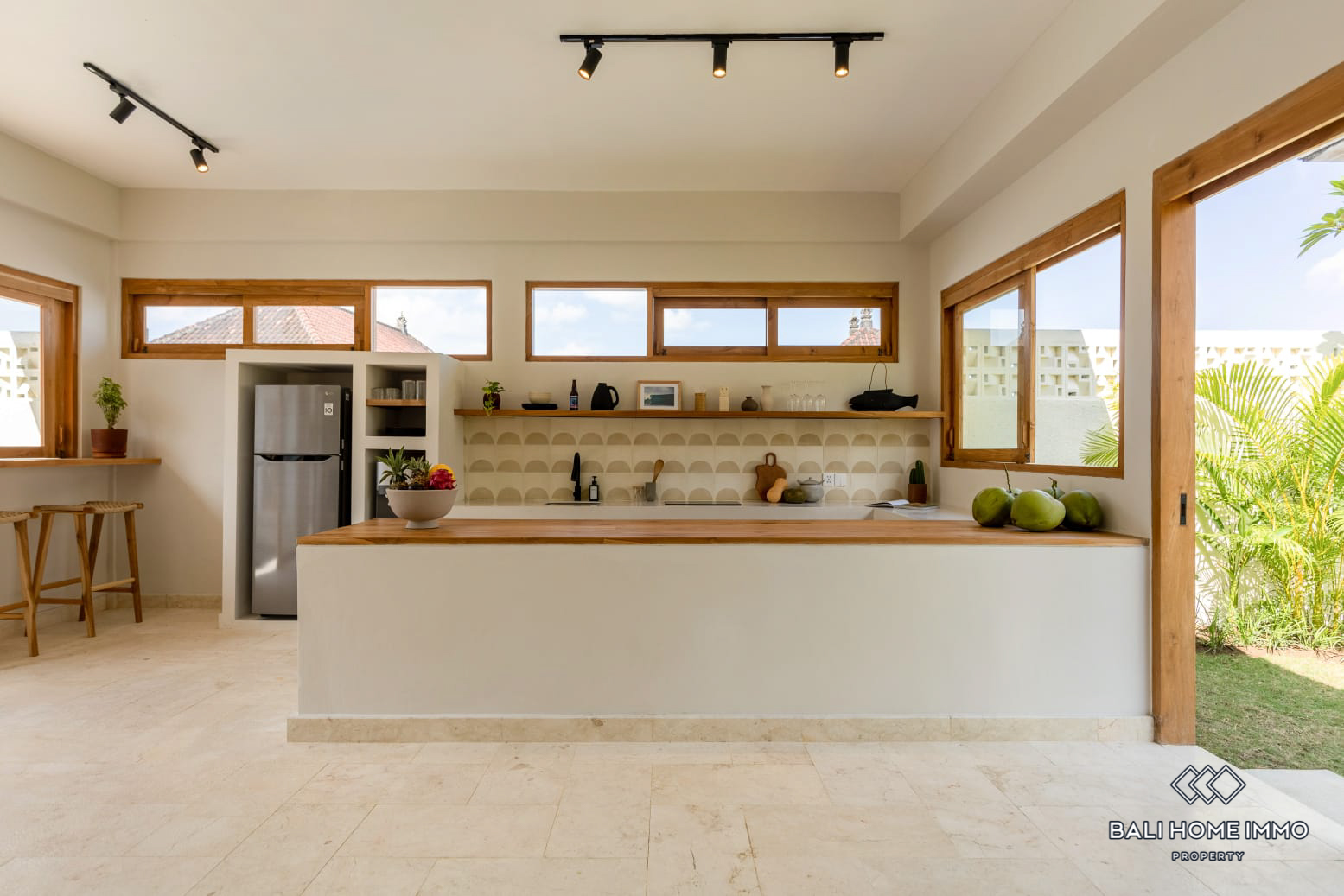 3 Bedroom Family Villa For Rent in Canggu Batu Bolong — image 6