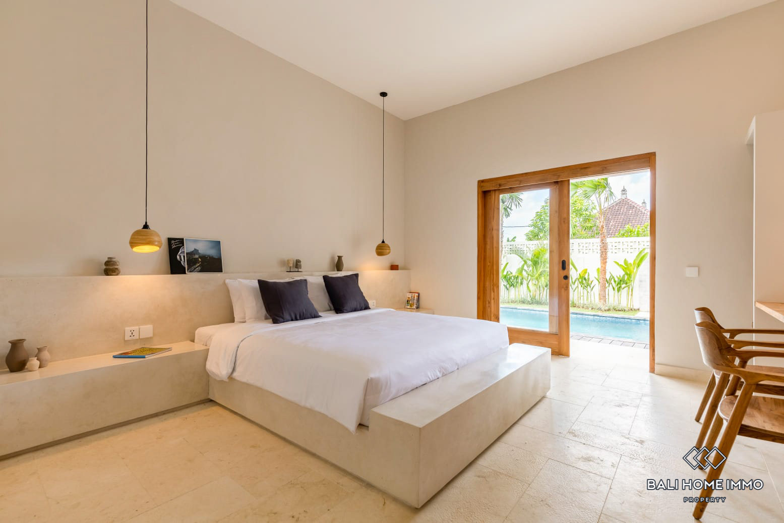 3 Bedroom Family Villa For Rent in Canggu Batu Bolong — image 9