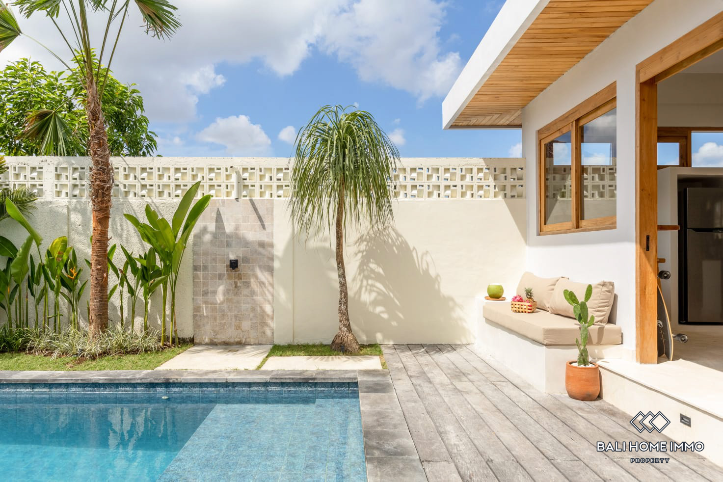 3 Bedroom Family Villa For Rent in Canggu Batu Bolong — image 15