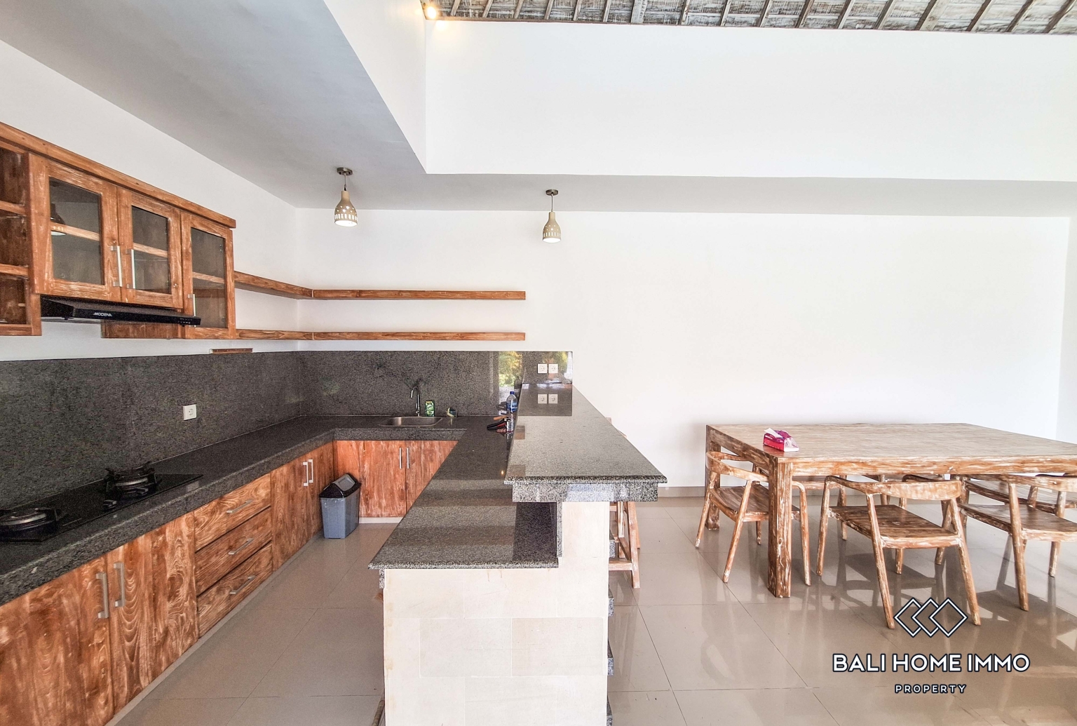 3 Bedroom Family Villa For Rent in Canggu Berawa — image 4