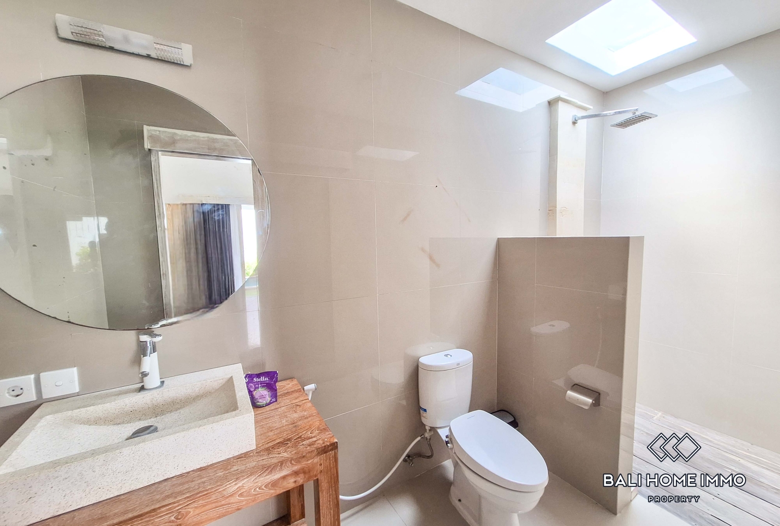 3 Bedroom Family Villa For Rent in Canggu Berawa — image 11