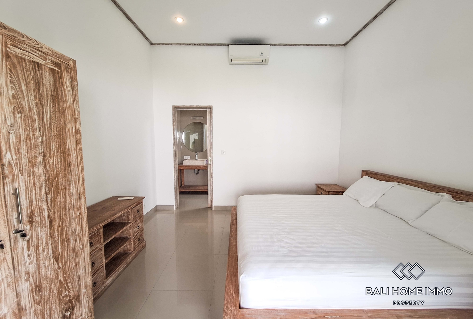 3 Bedroom Family Villa For Rent in Canggu Berawa — image 8