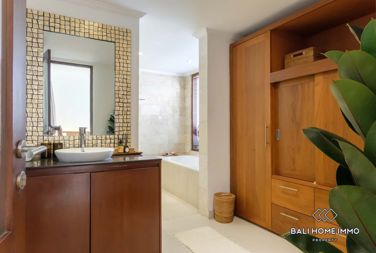 3 Bedroom Family Villa for Rent in Canggu Residential Side — image 14