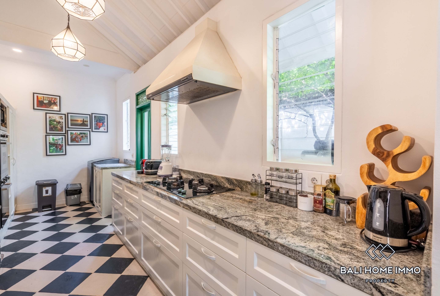 3 Bedroom Family Villa for Rent in Seminyak Residential Side — image 9