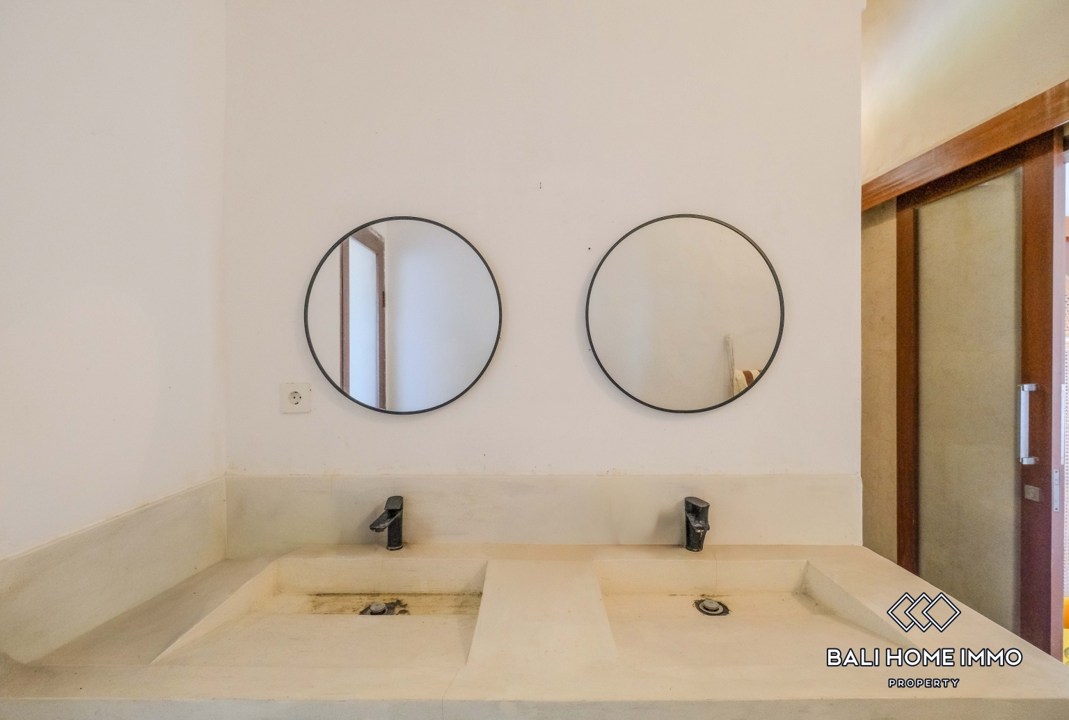 3 Bedroom Family Villa For Rent In Umalas — image 17