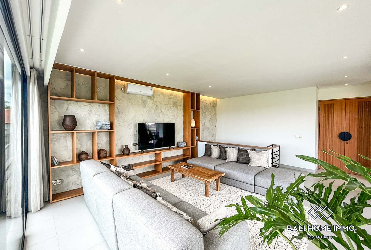 3 Bedroom Modern Family Villa for Rent in Canggu Berawa — image 6