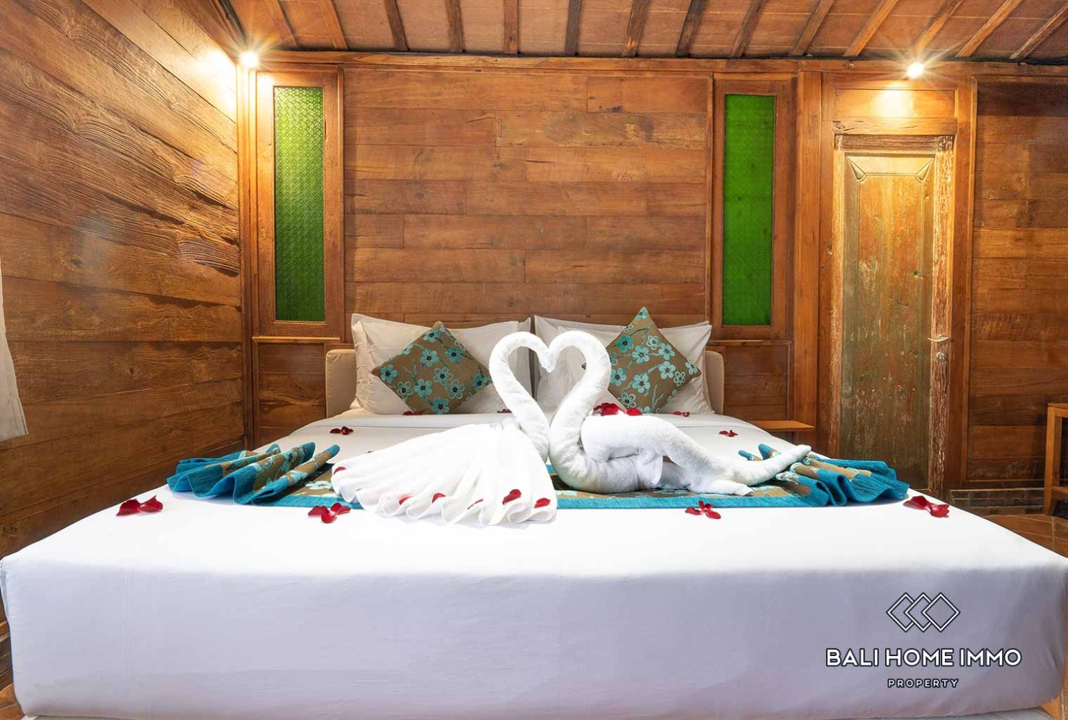 3 Bedroom Ricefield View Villa for Rent in Ubud — image 14