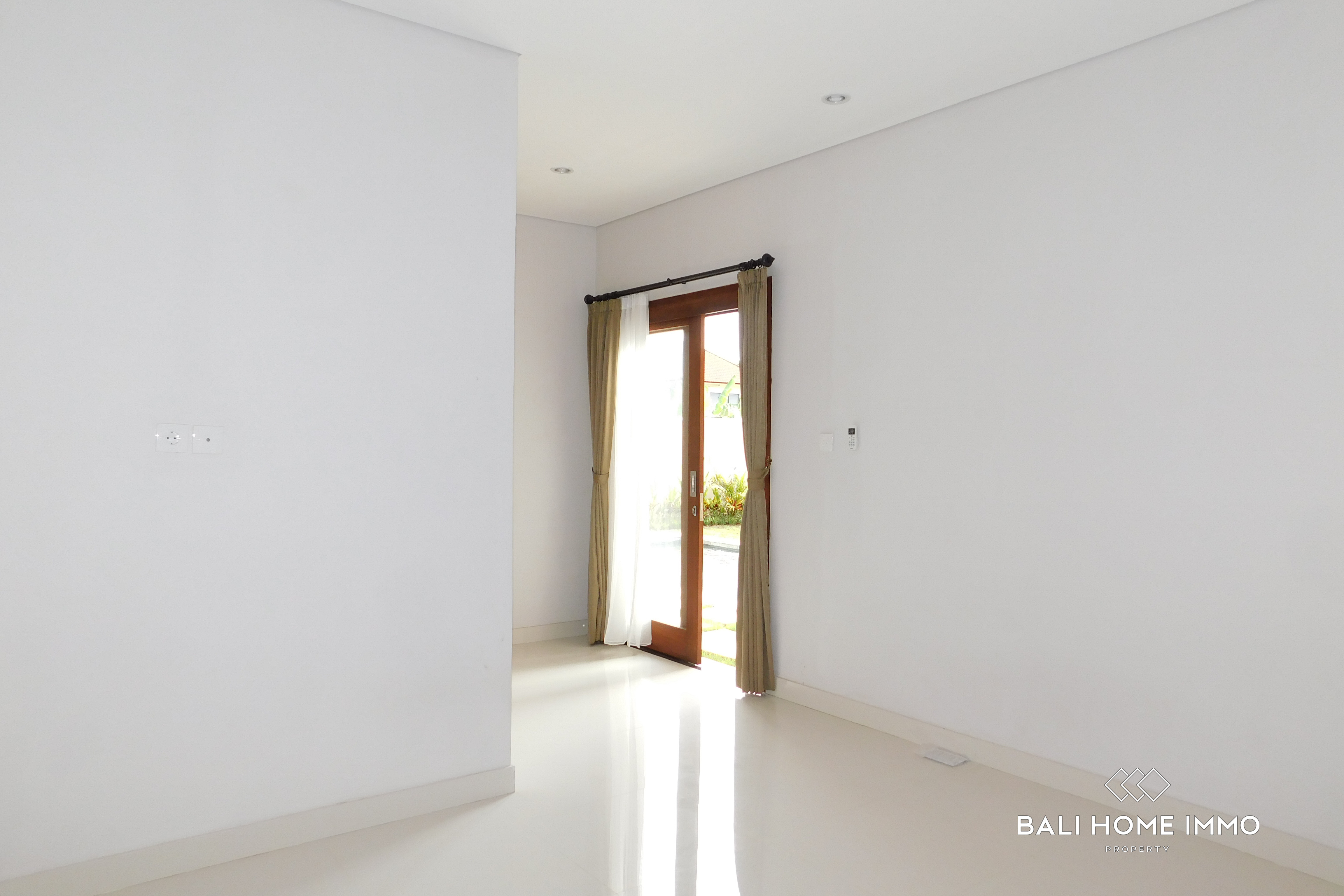 3 Bedroom villa for rent in Bali Canggu — image 8