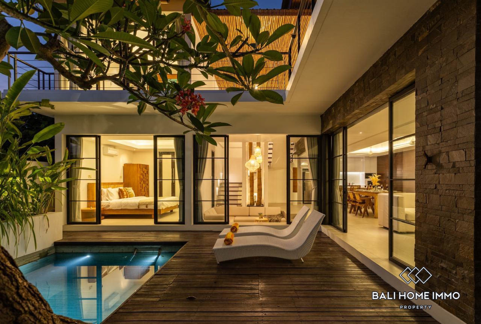 3 Bedroom Villa For Rent in Canggu Batu Bolong — image 1