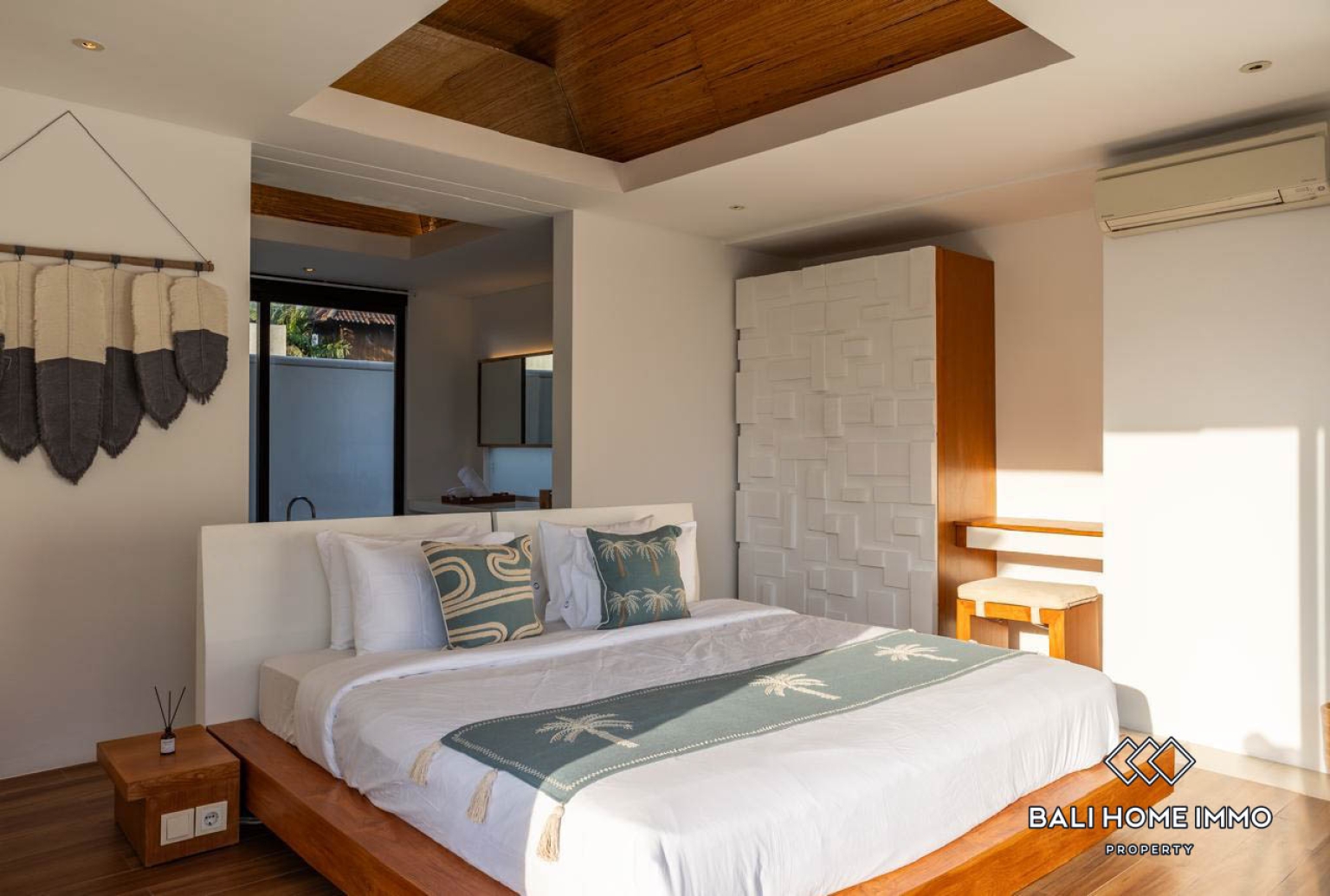 3 Bedroom Villa For Rent in Canggu Batu Bolong — image 14
