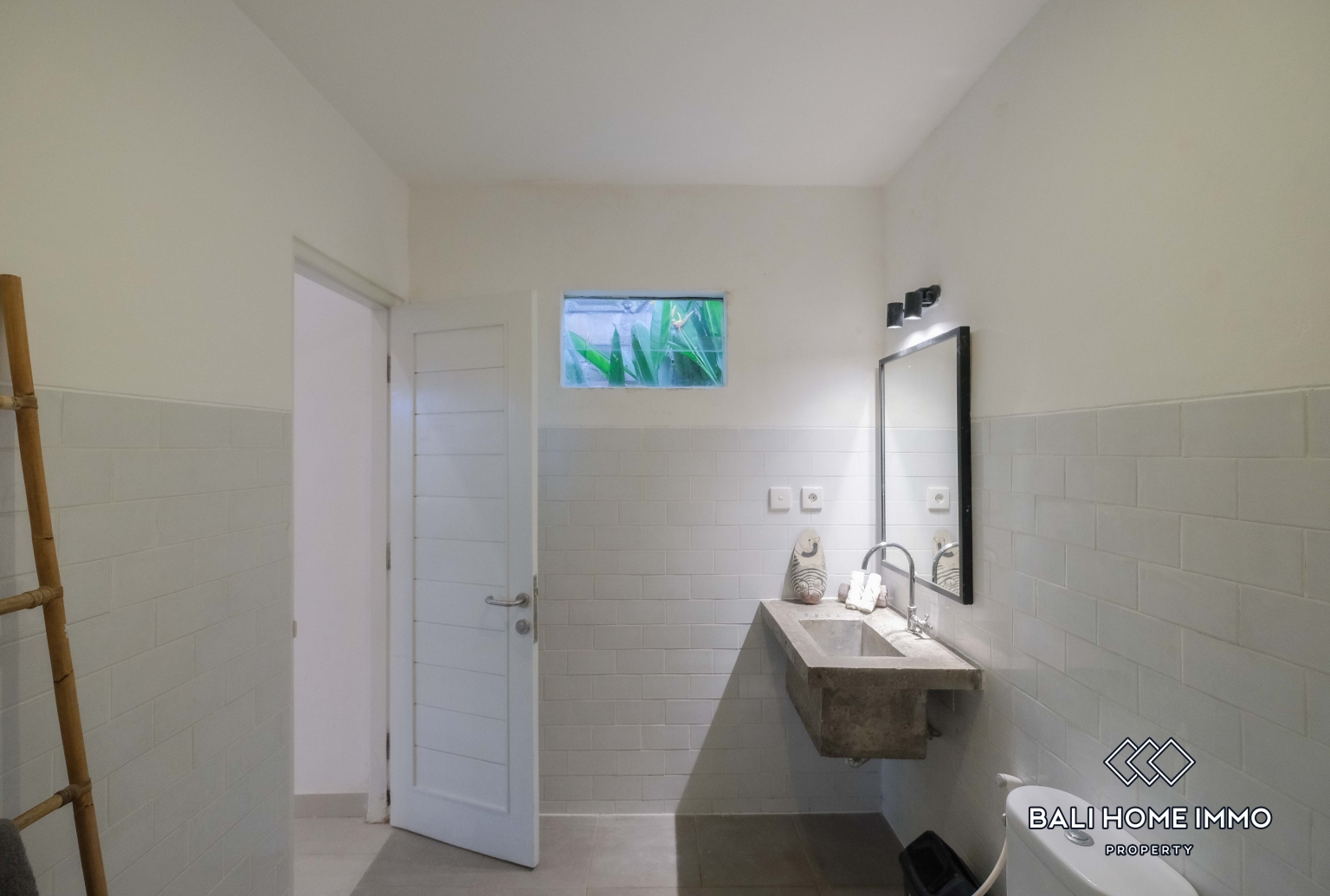 3 Bedroom Villa for Rent in Canggu Batu Bolong — image 16