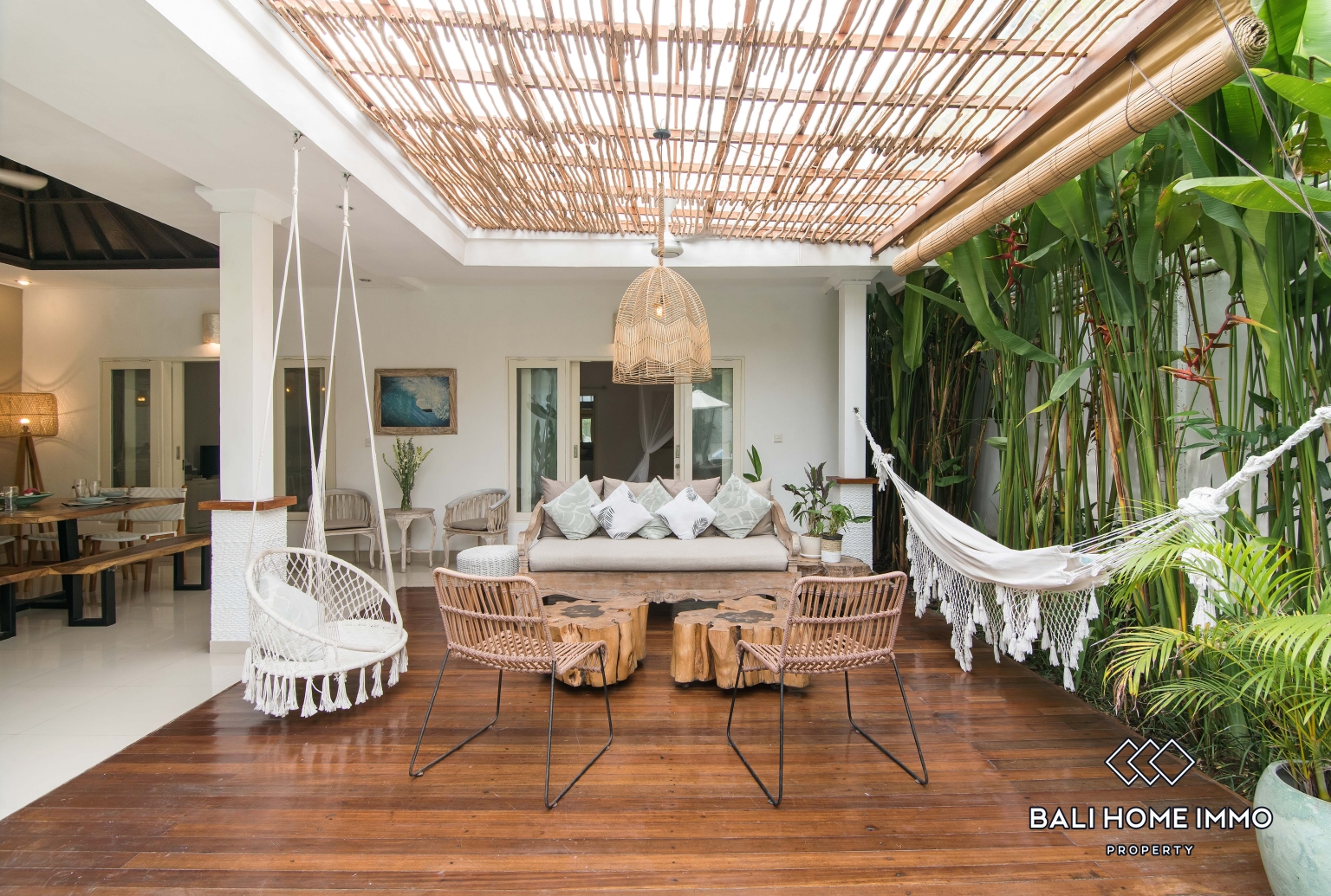 3 Bedroom Villa for Rent in Canggu Berawa Beachside — image 1