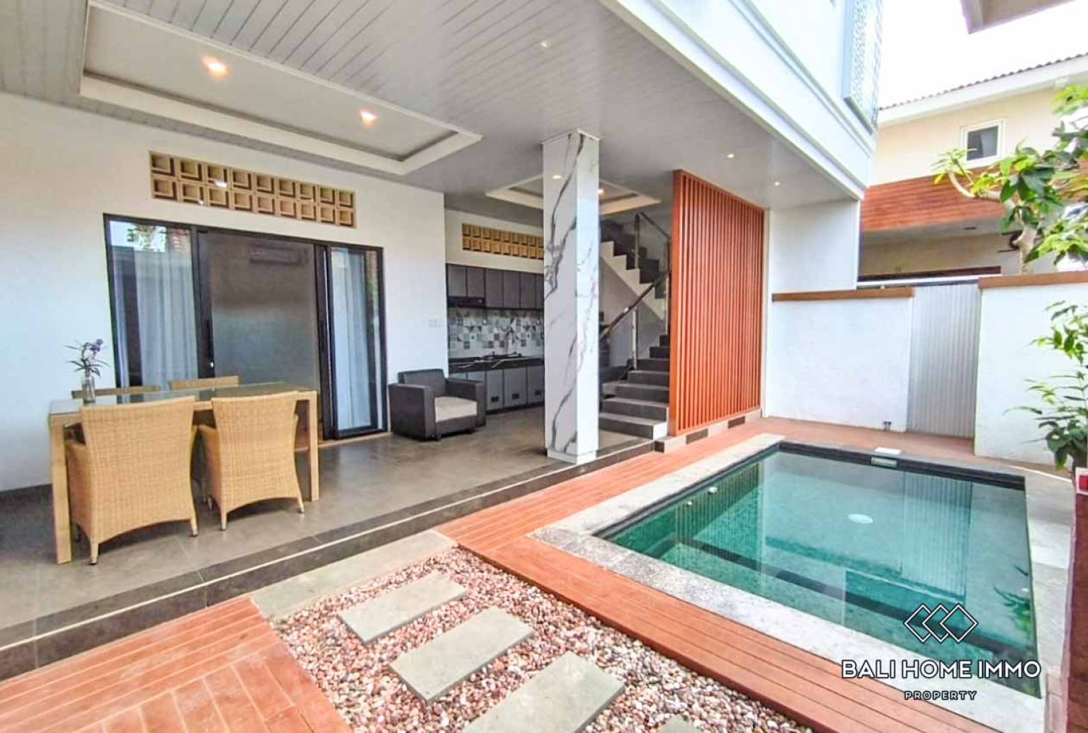 3 Bedroom Villa for Rent in Seminyak Residential Side — image 2