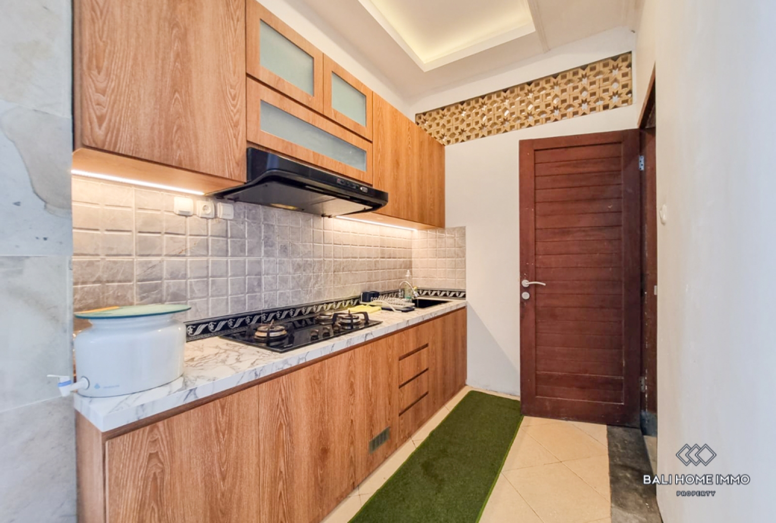 3 Bedroom Villa for Yearly Rental in Bali Canggu Berawa — image 4