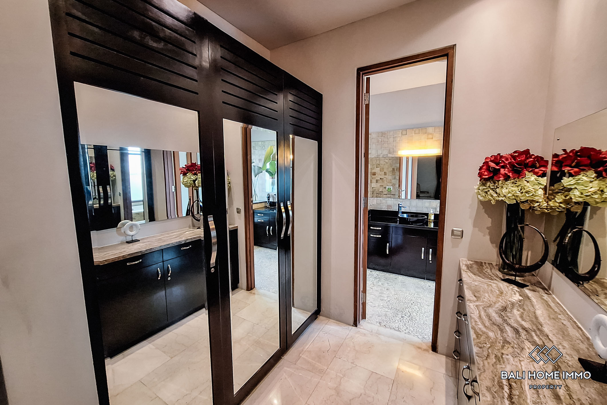 3 Bedrooms villa for Rent in Bali Umalas — image 15