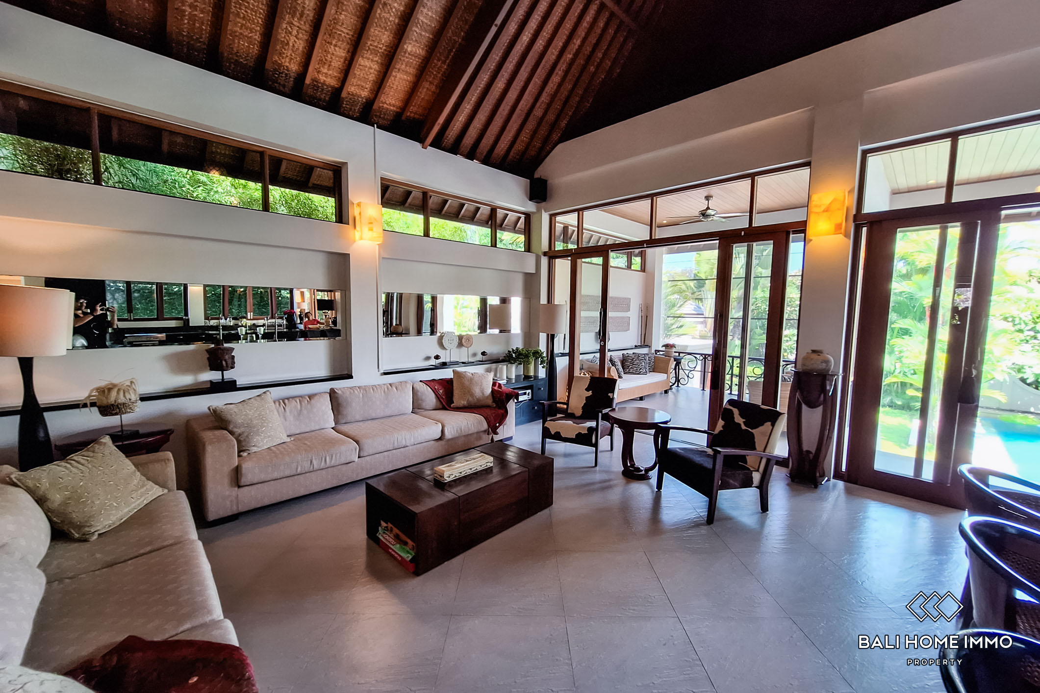 3 Bedrooms villa for Rent in Bali Umalas — image 1