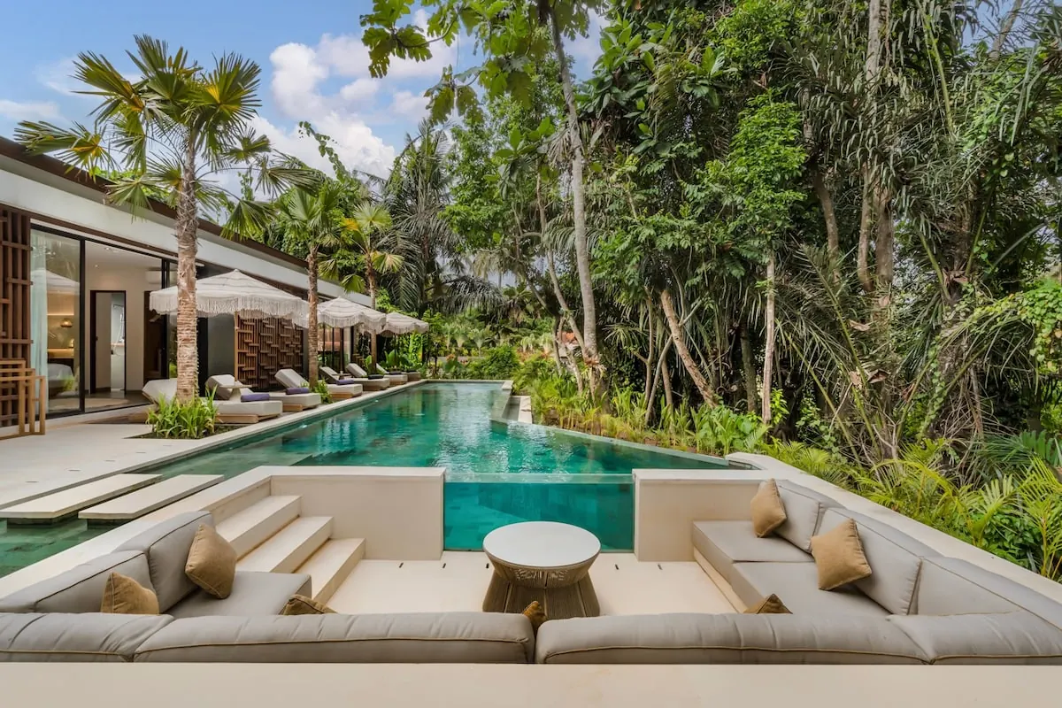 4 BR Designer Infinity-Pool Retreat Ubud — 4BR Villa Rental in Ubud — image 11