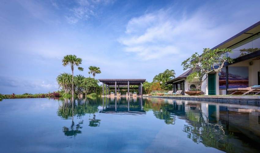 5 Bedroom Luxury Villa in Uluwatu — image 3