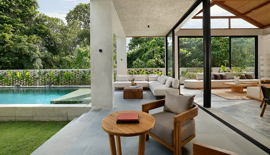 7 BR Tropical-Modern Gym Villa Canggu — 7BR Villa Rental in Canggu — image 3