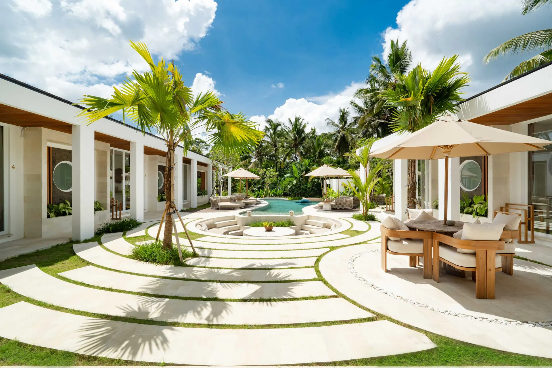 6 BR Tropical Garden Pool Retreat Ubud — 6BR Villa Rental in Ubud — image 5