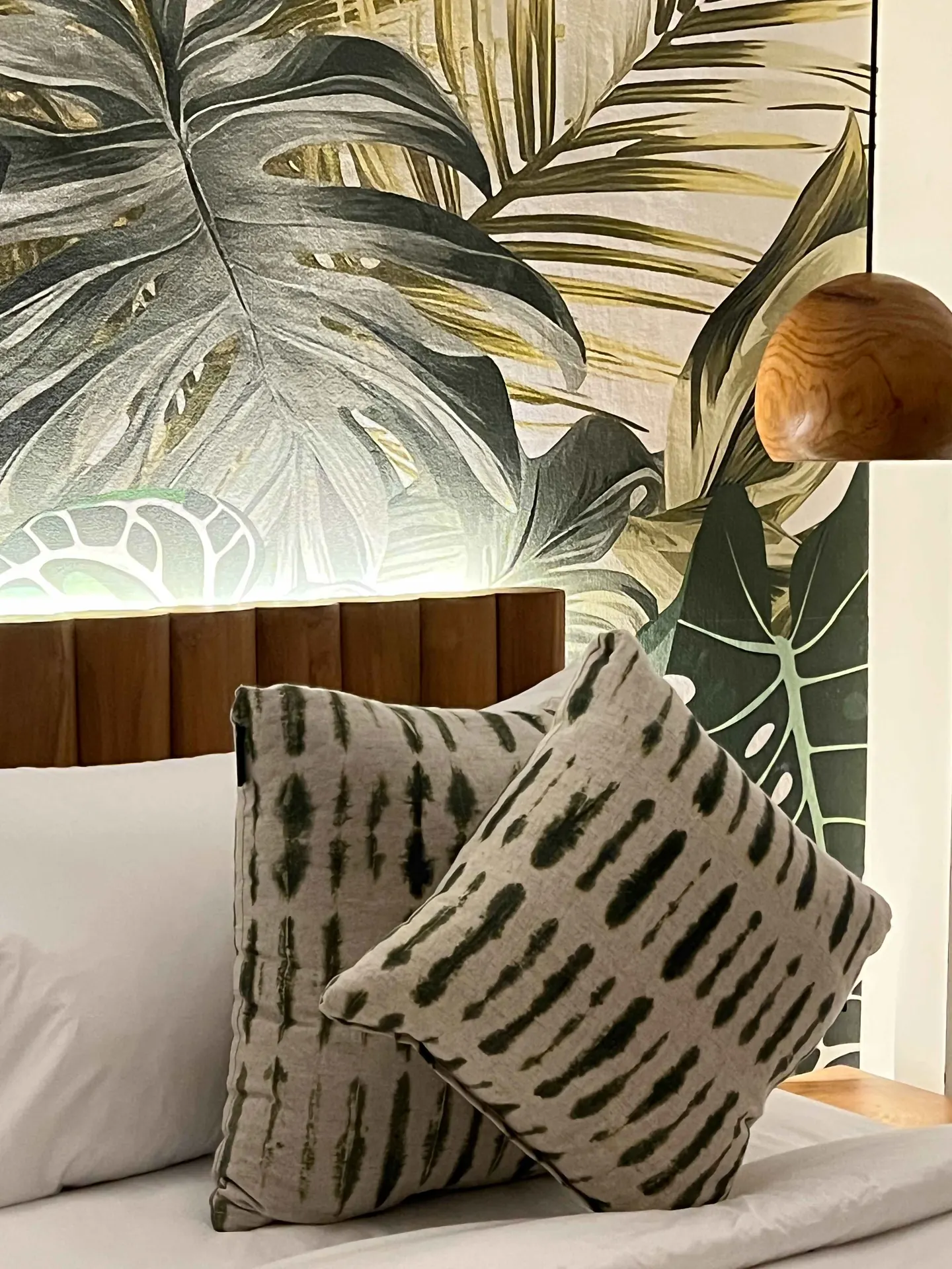 4 BR Tropical-Modern Garden Villa Ubud — 4BR Villa Rental in Ubud — image 1