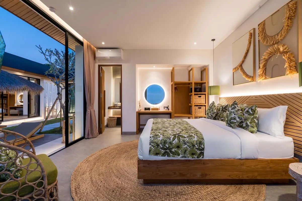 3 BR Rice-Field Tropical-Modern Villa Ubud — 3BR Villa Rental in Ubud — image 10