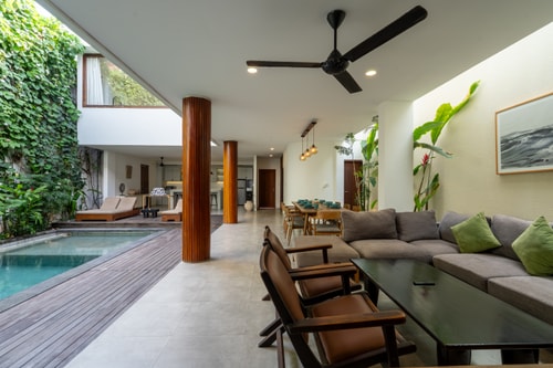 Modern 4BR Berawa Villa | Pool, Near Beach & Finns in Canggu, Bali — image 14