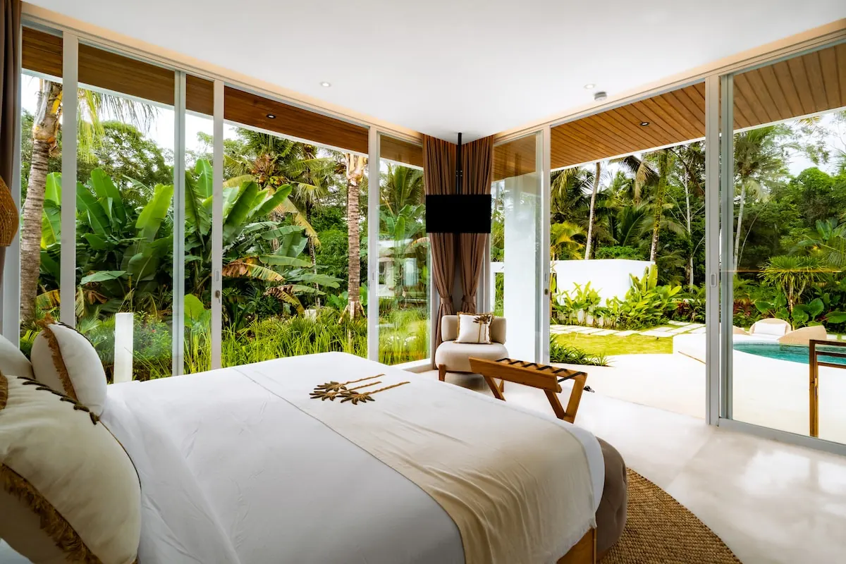 6 BR Tropical Garden Pool Retreat Ubud — 6BR Villa Rental in Ubud — image 7
