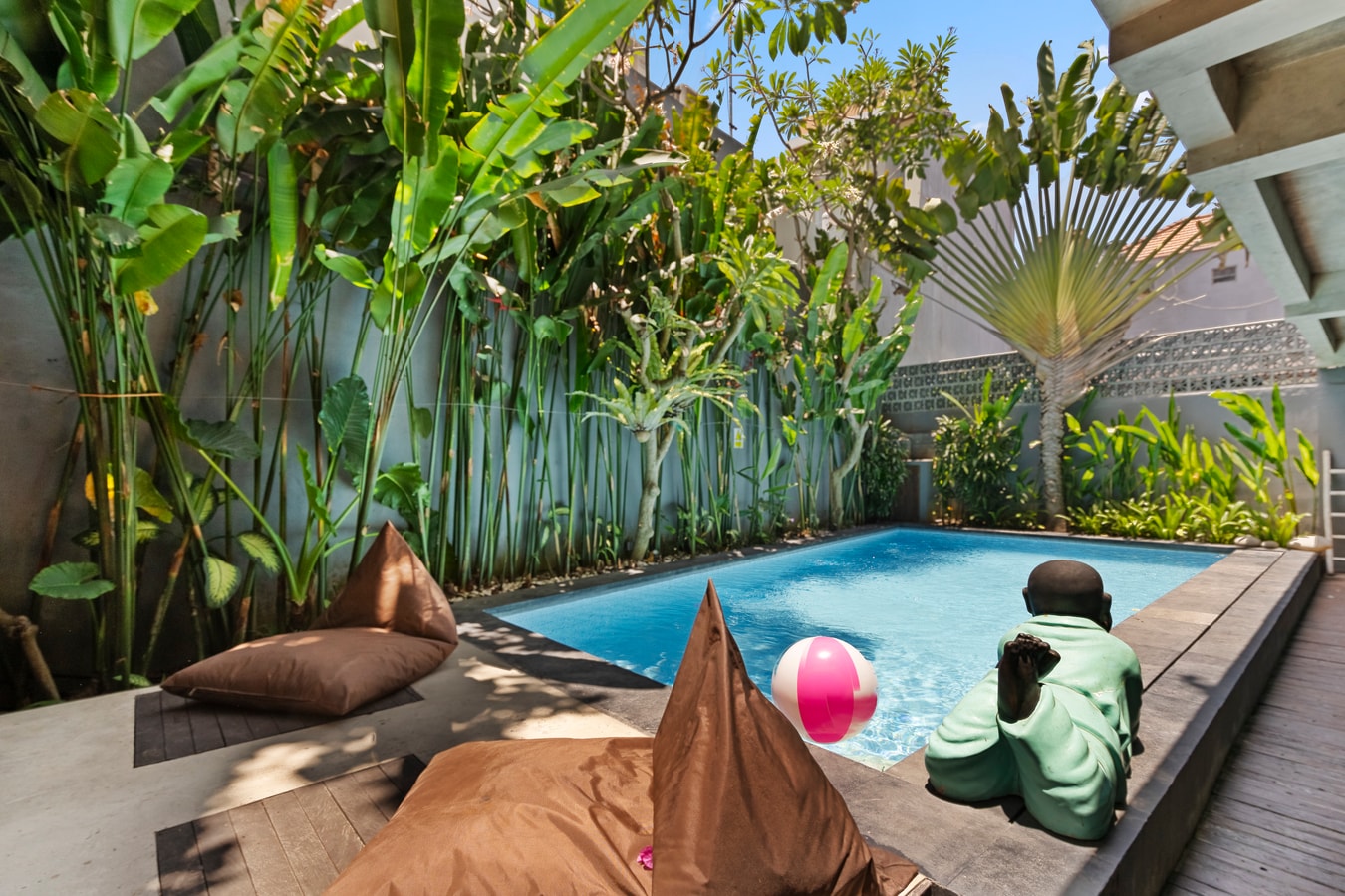 1BR Loft in Central Seminyak - Swimming Pool, Near the Beach - Seminyak, Bali — image 13