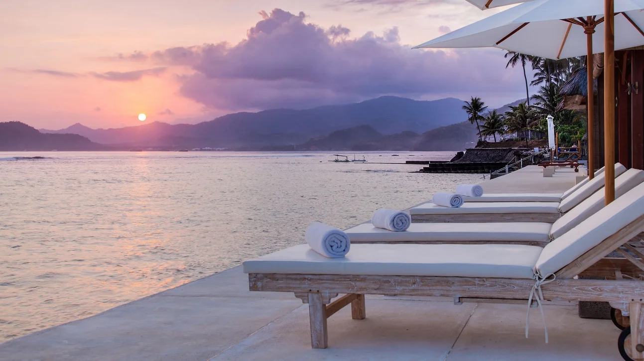 4 Bdr Luxury Beachfront Villa with Private Pool & Elevated Beach on Bali’s East Coast — image 9