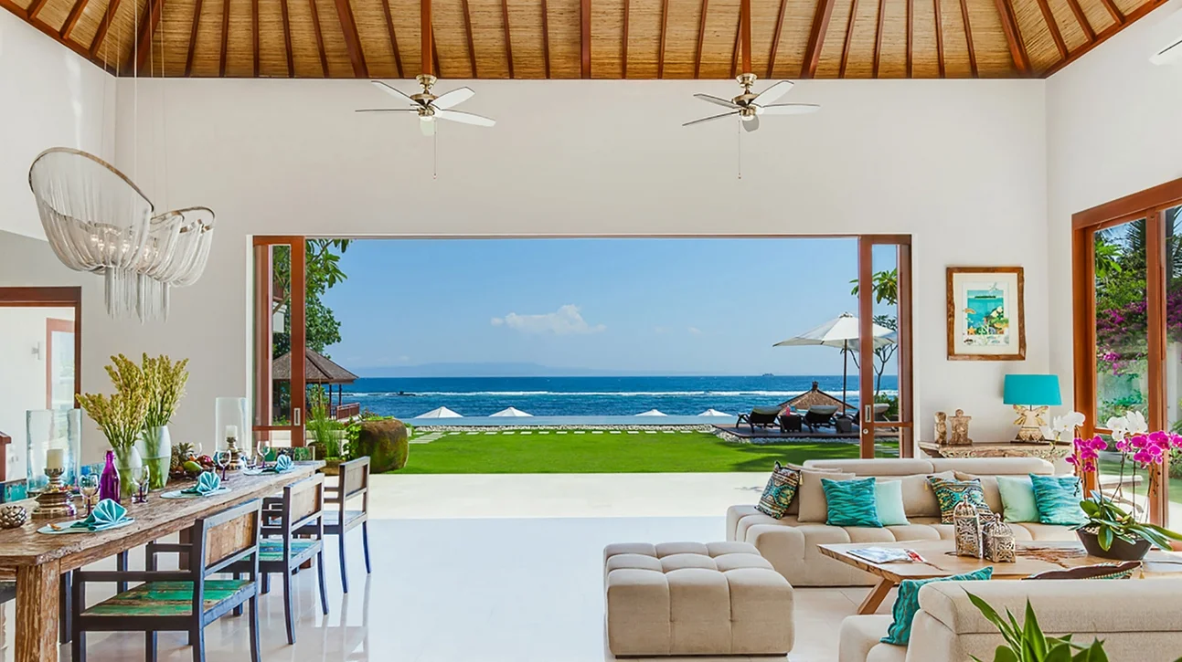 4 Bdr Luxury Beachfront Villa with Private Pool & Elevated Beach on Bali’s East Coast — image 7