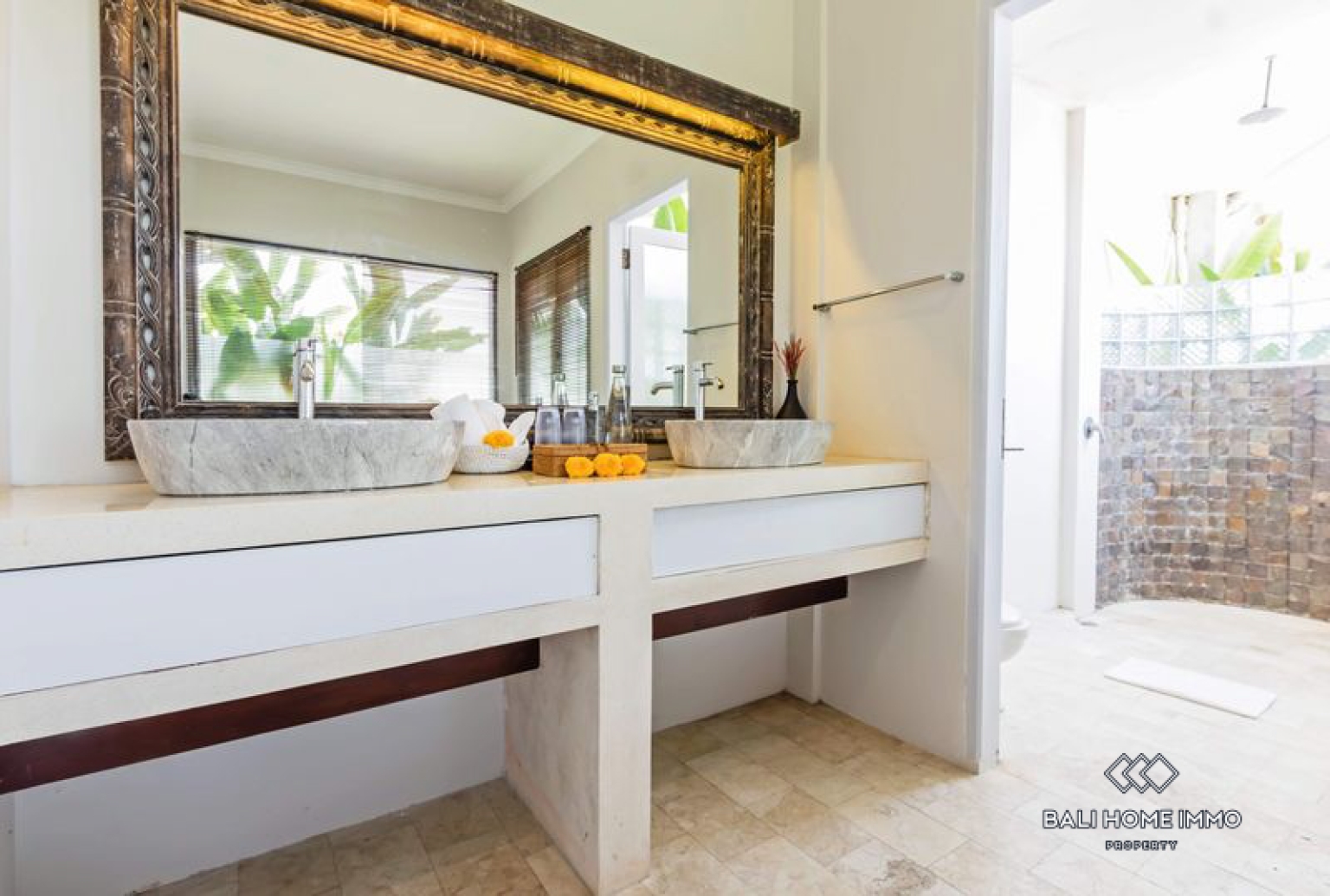 4 Bedroom Family Villa for Rent in Canggu Berawa — image 11