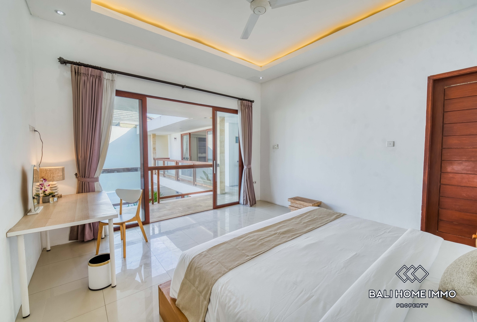 4 Bedroom Family Villa For Rent In Canggu Berawa — image 9
