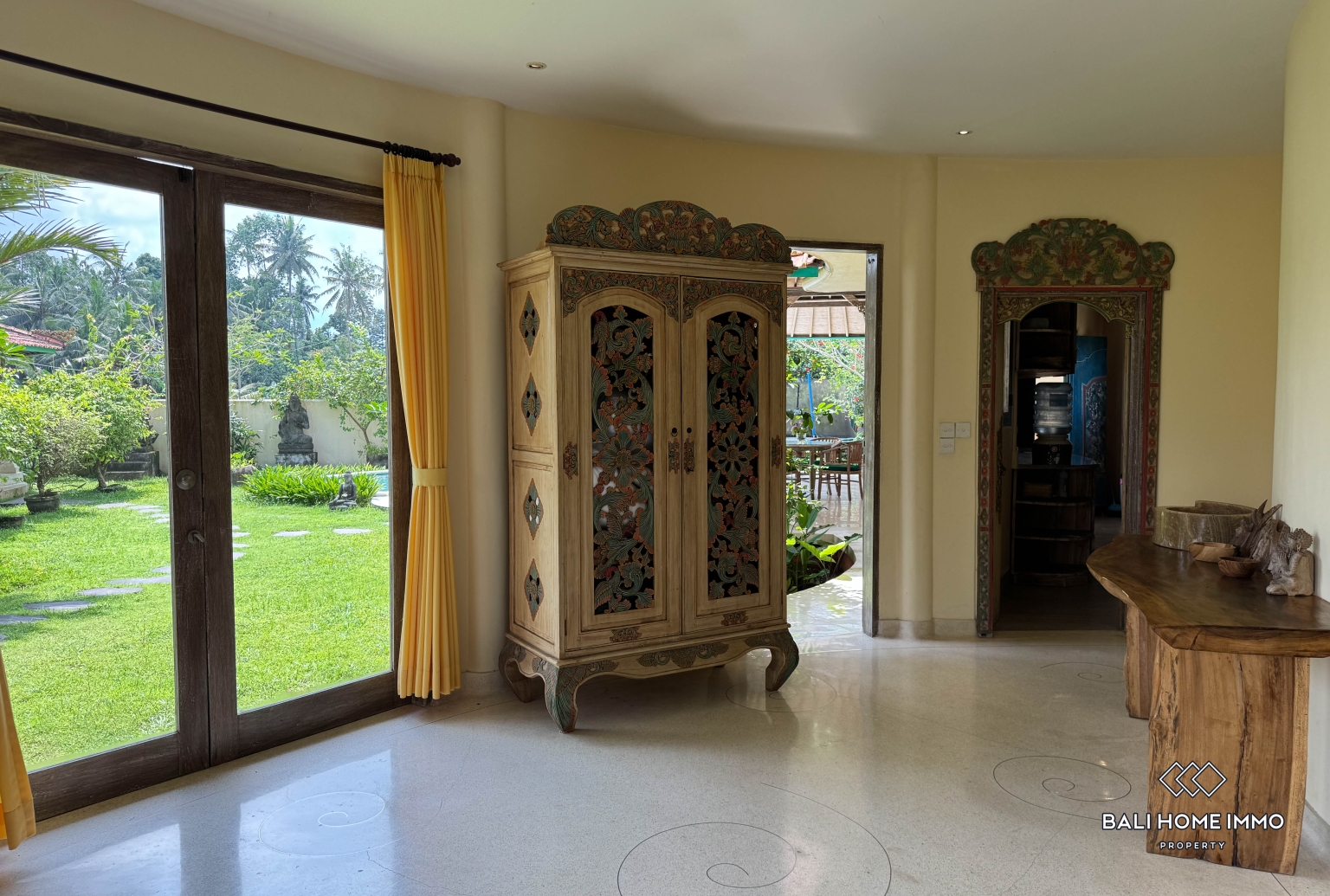 4 bedroom family villa with ricefield view for rent in Ubud — image 7