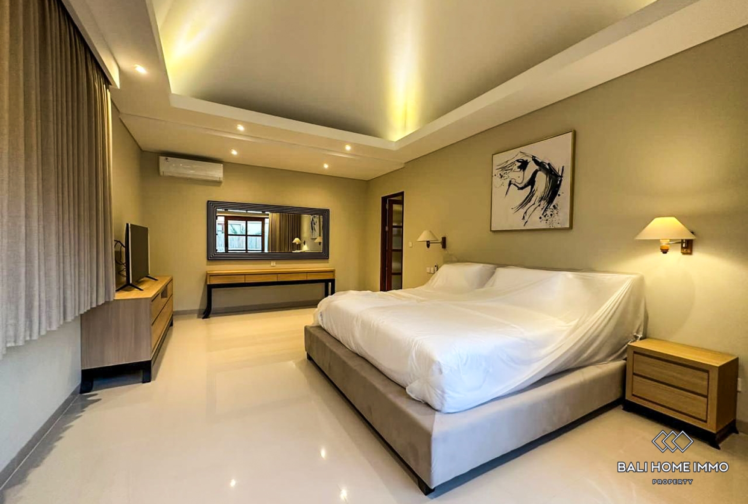 4 Bedroom Modern Villa For Rent in Batu Bolong Canggu — image 5