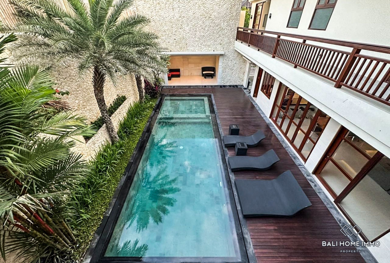 4 Bedroom Modern Villa For Rent in Batu Bolong Canggu — image 11