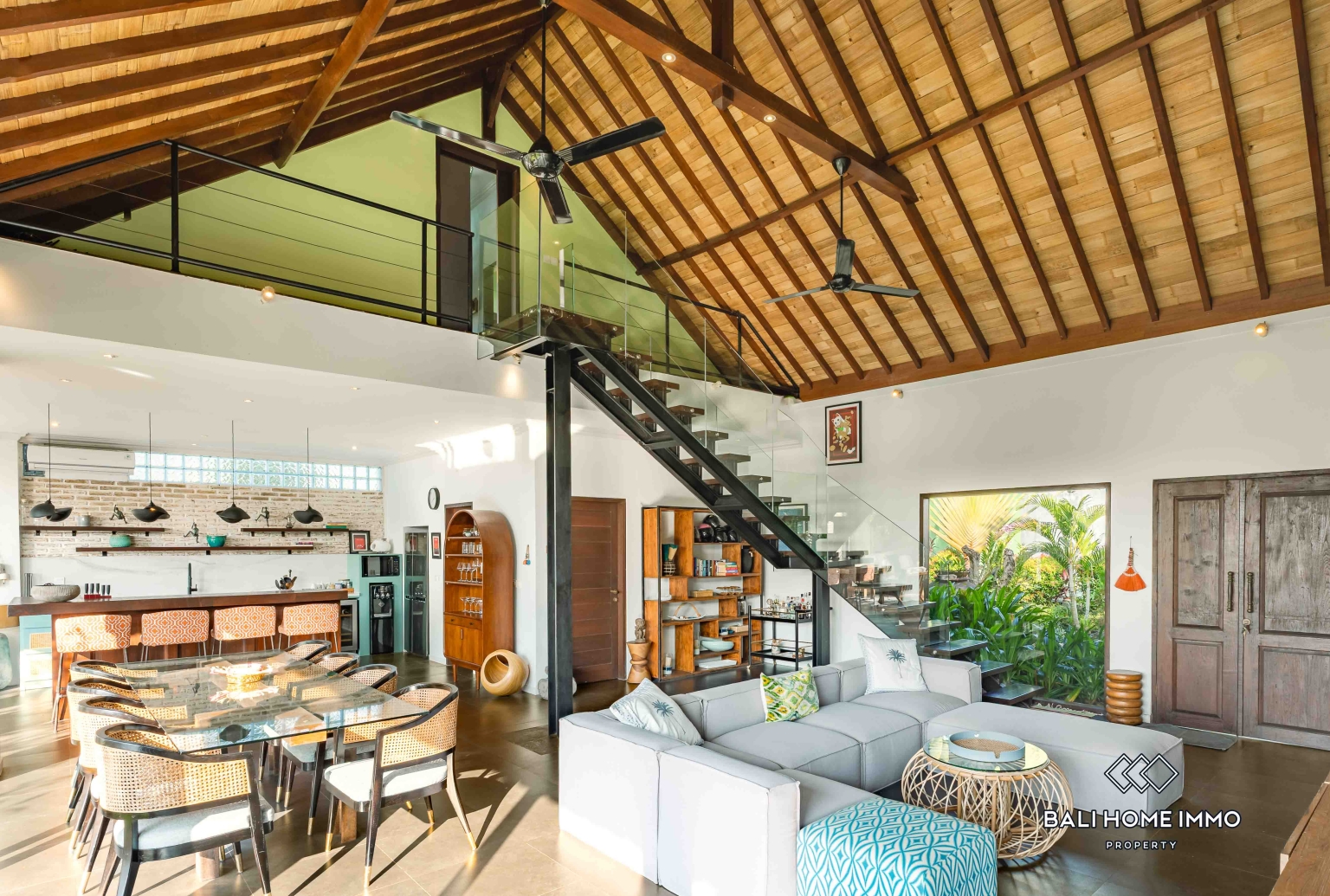 4 Bedroom Villa for Rental in Bali Pererenan — image 1
