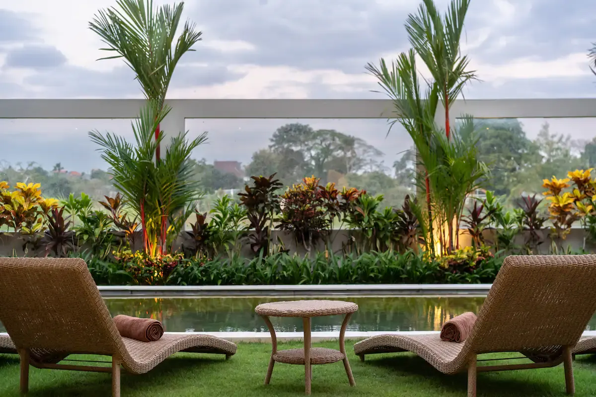 6 BR Modern Group Villa Canggu — 6BR Villa Rental in Canggu — image 1