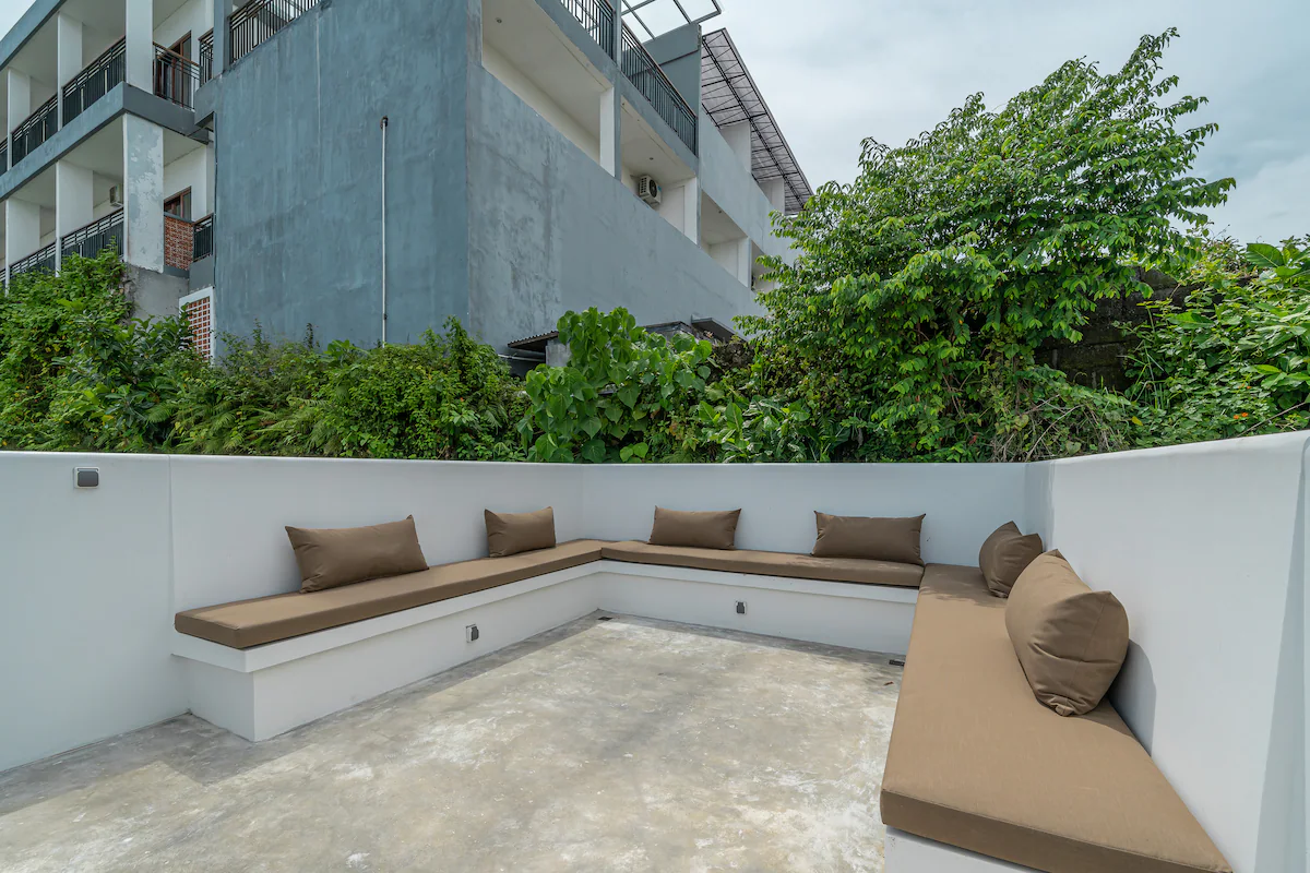 Uluwatu Tropical Estate — 9BR Estate Rental in Uluwatu — image 1