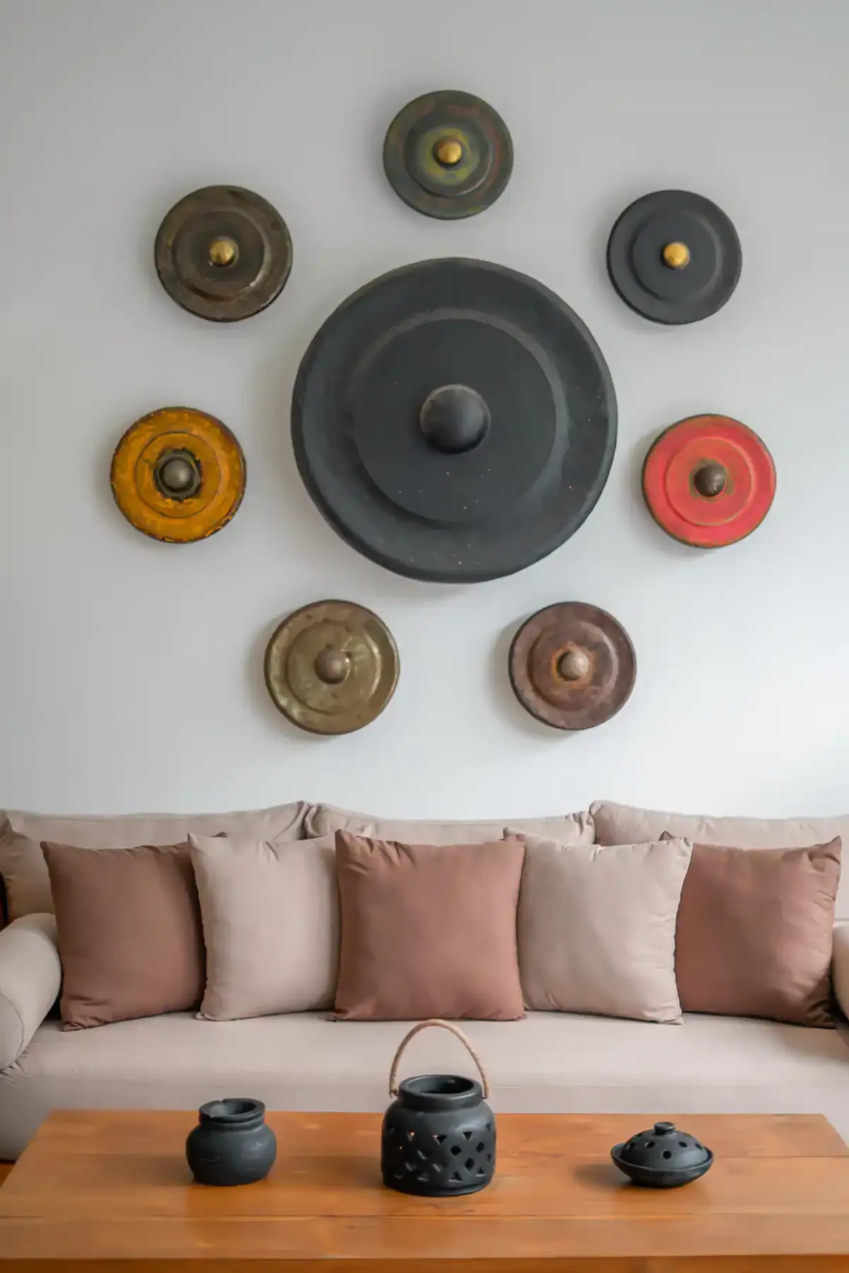 4 BR White Pool House Canggu — 4BR House Rental in Pererenan — image 17