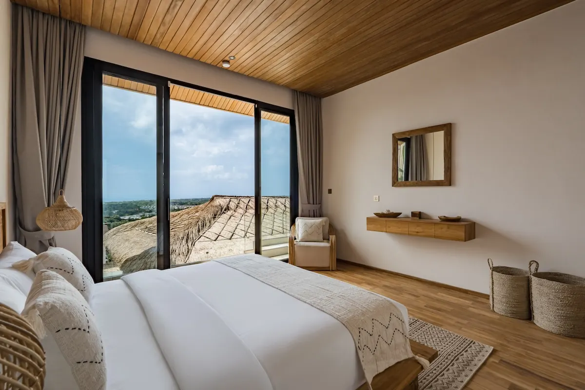 4 BR Designer Thatched Villa Uluwatu — 4BR Villa Rental in Uluwatu — image 7