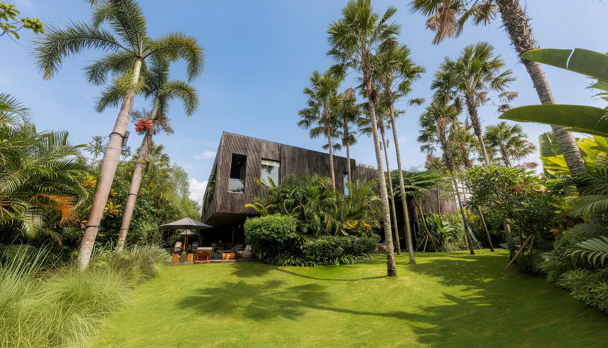 Ocean Palm — 7BR Estate Rental in Pererenan — image 15