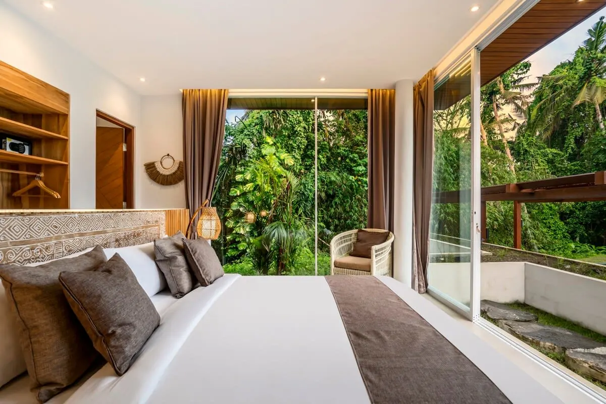 5 BR Jungle-View Pool Retreat Ubud — 5BR Villa Rental in Ubud — image 5