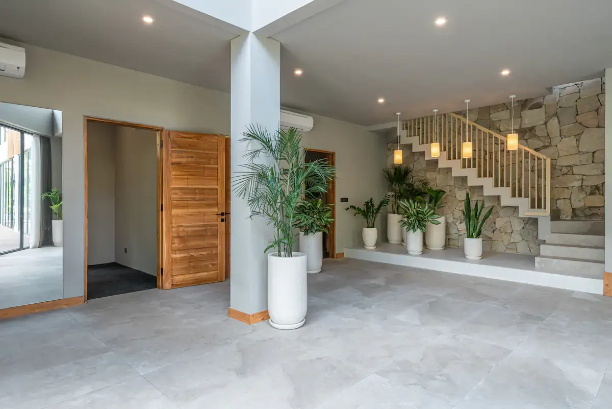 9 BR Walk-to-Beach Pool Estate Canggu — 9BR Estate Rental in Canggu — image 14