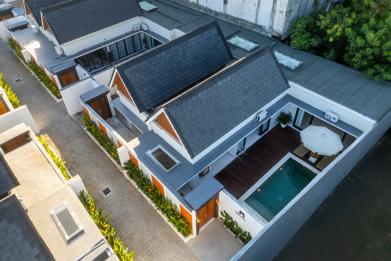Nirvana - 2 Bedroom Villa with Pool, Seminyak in Seminyak, Bali — image 9