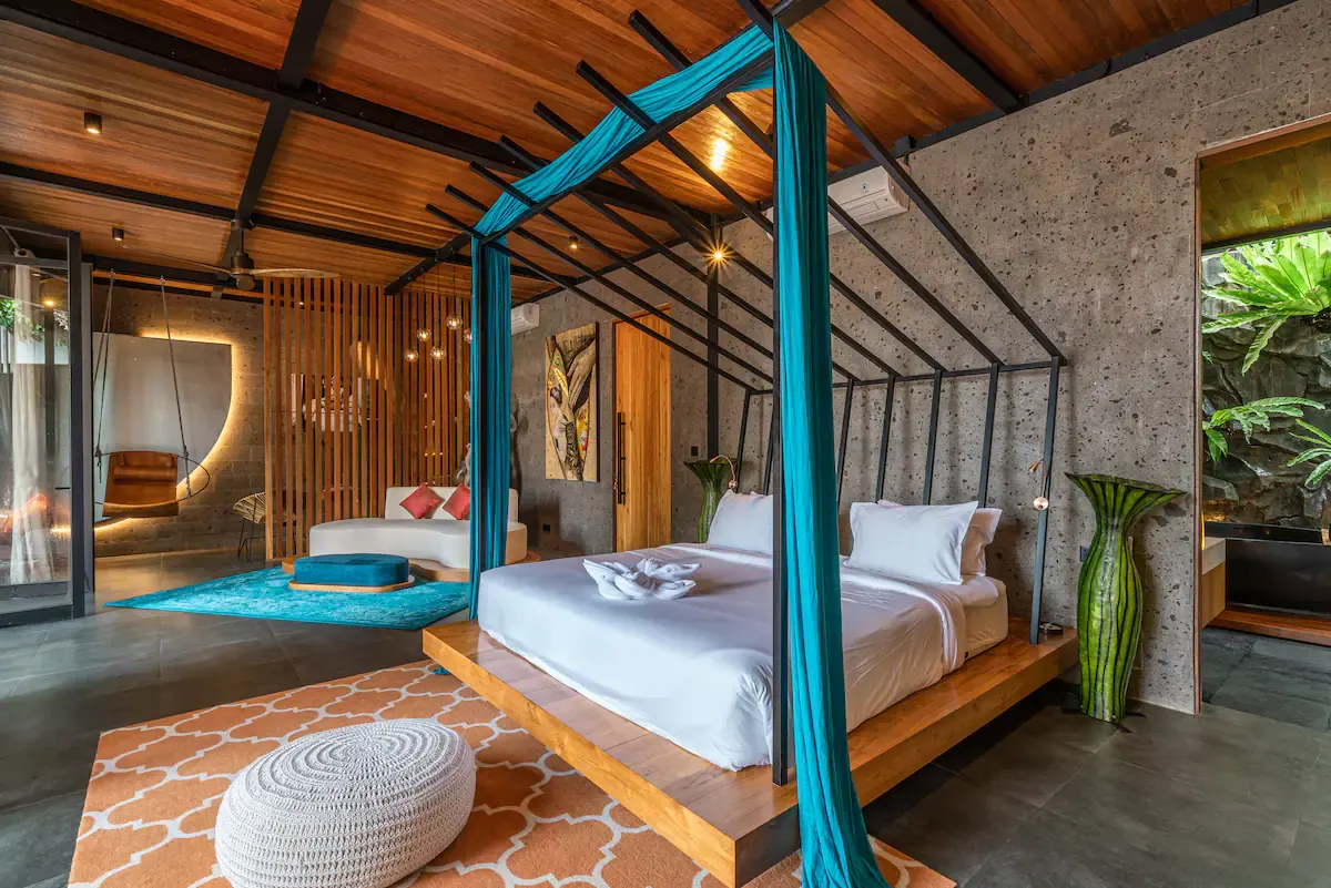 8 BR Wellness Walk-to-Beach Estate Canggu — 8BR Estate Rental in Pererenan — image 3