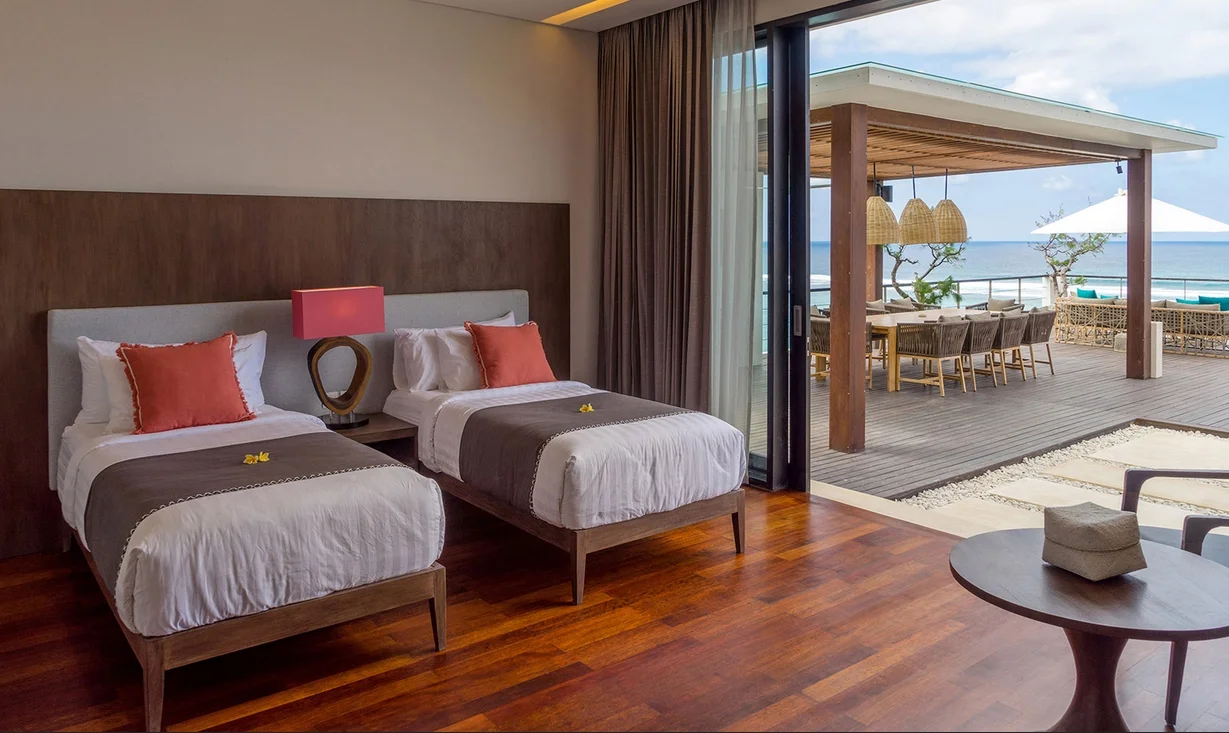 5-Bedroom Cliffside Luxury Villa with Ocean View, Private Spa & Infinity Pool – Nusa Dua, Bali — image 16