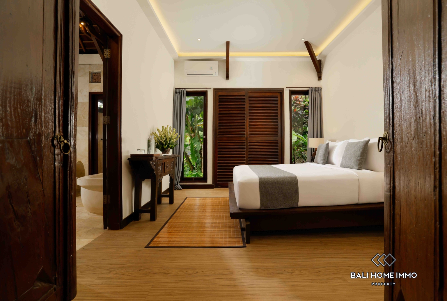 5 bedroom Jungle View Villa For Rent in Ubud — image 7