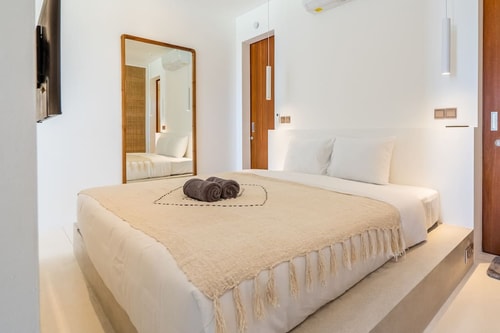 1BR Luxury Pool Canggu Apart near Pererenan Beach in Pererenan, Bali — image 6